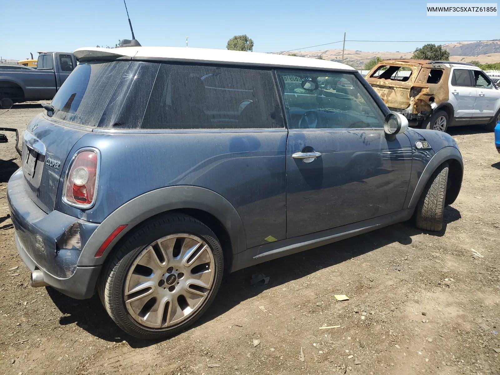 2010 Mini Cooper VIN: WMWMF3C5XATZ61856 Lot: 63916964