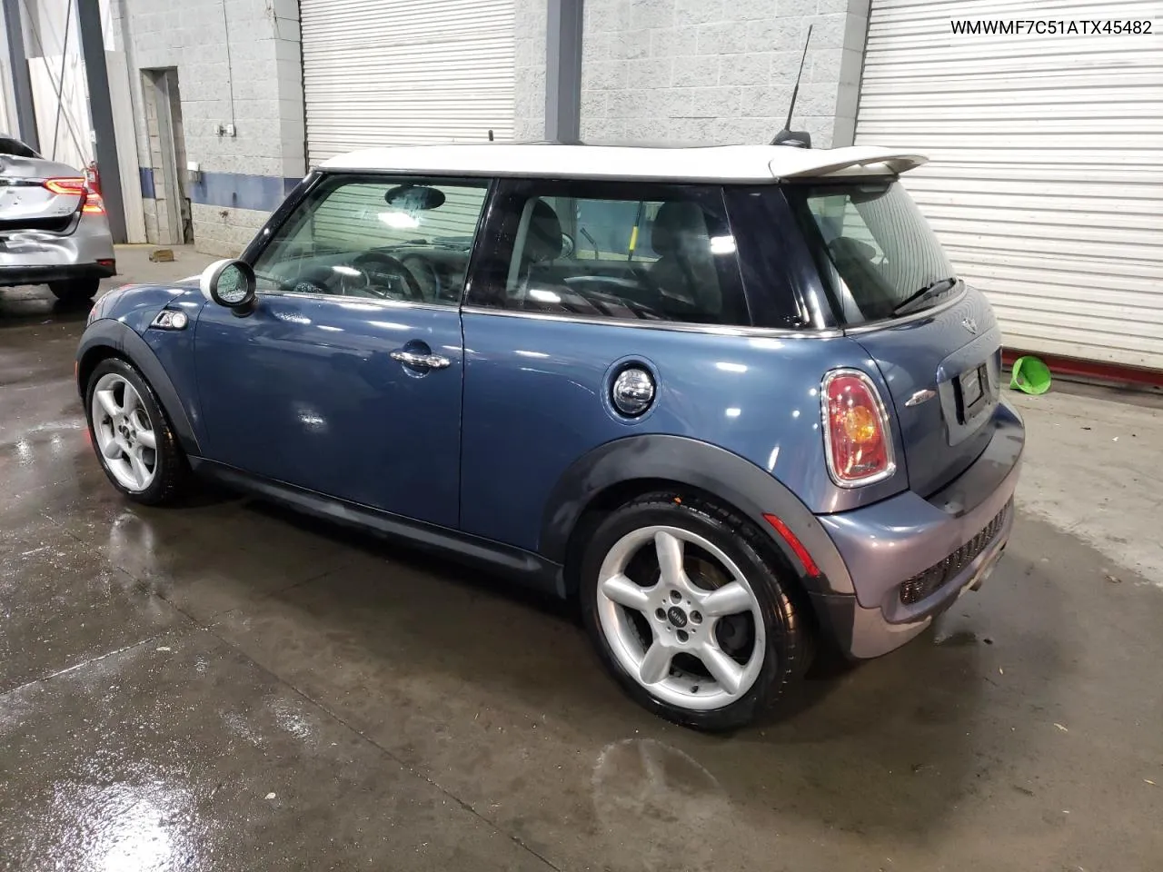 2010 Mini Cooper S VIN: WMWMF7C51ATX45482 Lot: 75475404