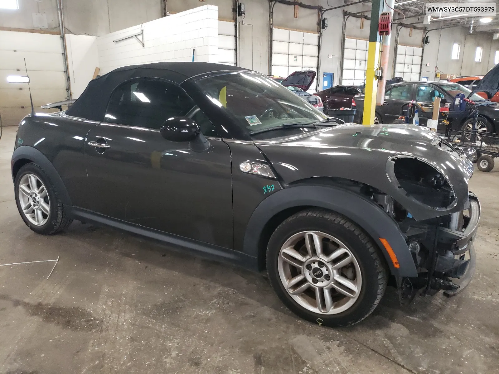 2013 Mini Cooper Roadster S VIN: WMWSY3C57DT593979 Lot: 68924454