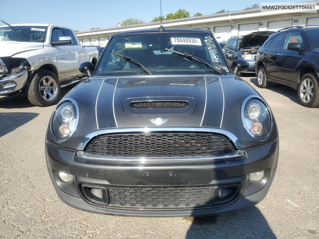 2014 Mini Cooper S VIN: WMWZP3C52ET706661 Lot: 70040934