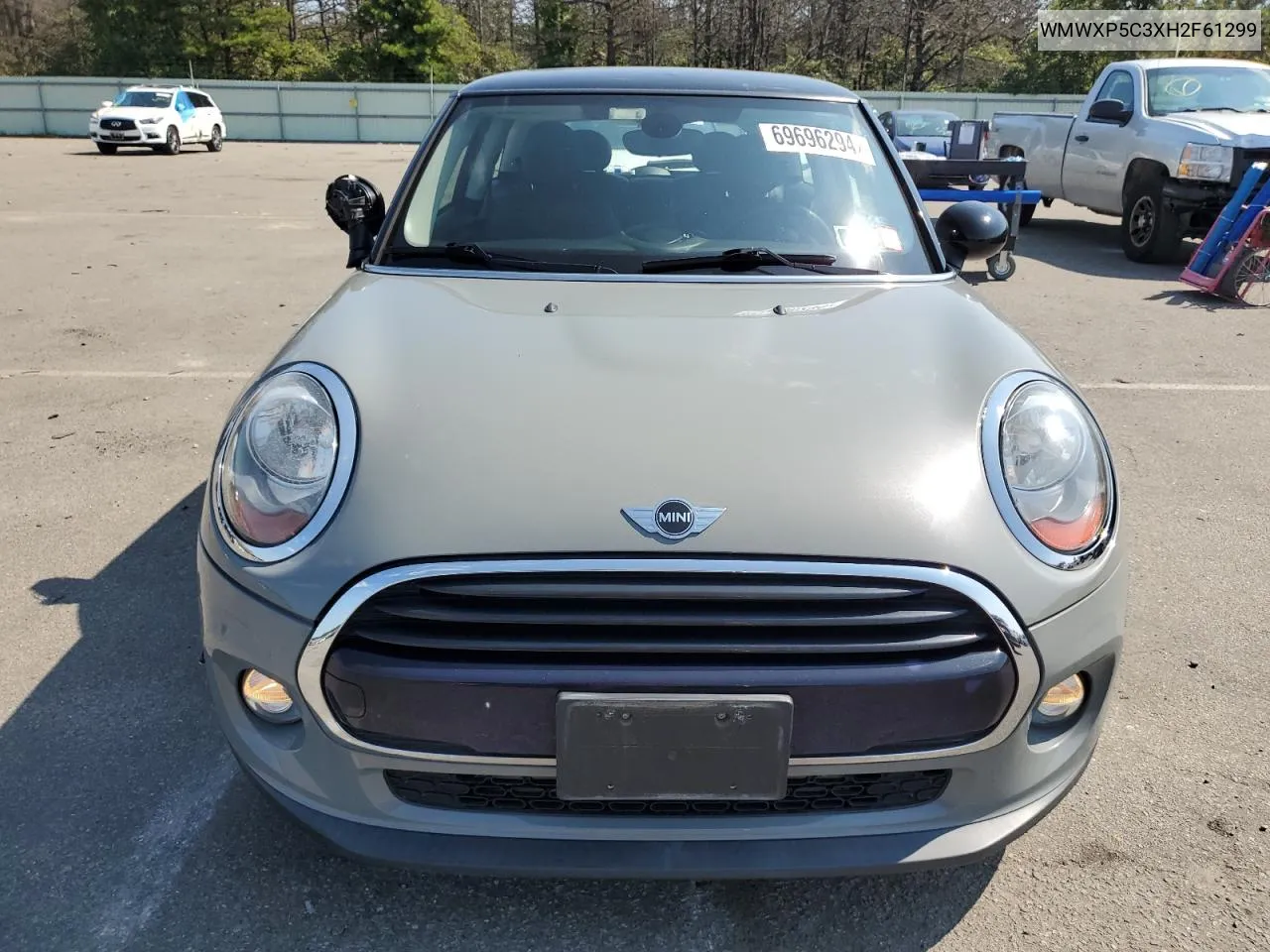 WMWXP5C3XH2F61299 2017 Mini Cooper