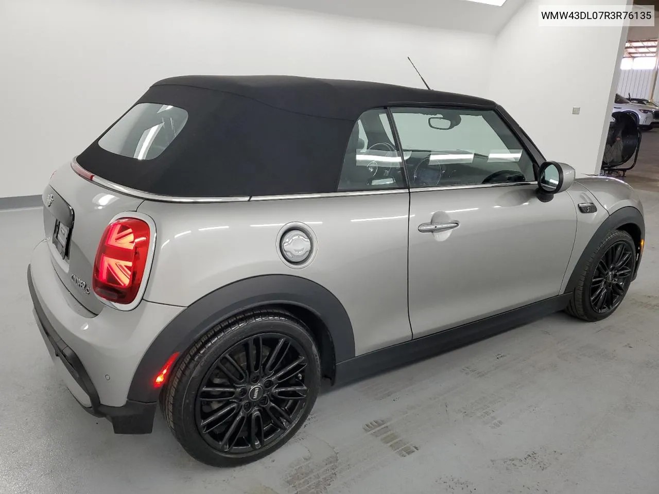 WMW43DL07R3R76135 2024 Mini Cooper S