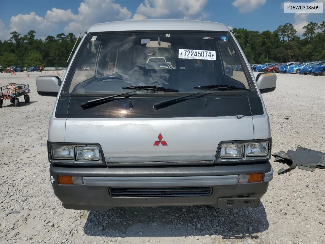 1989 Mitsubishi Wagon VIN: P05W0303509 Lot: 72245074