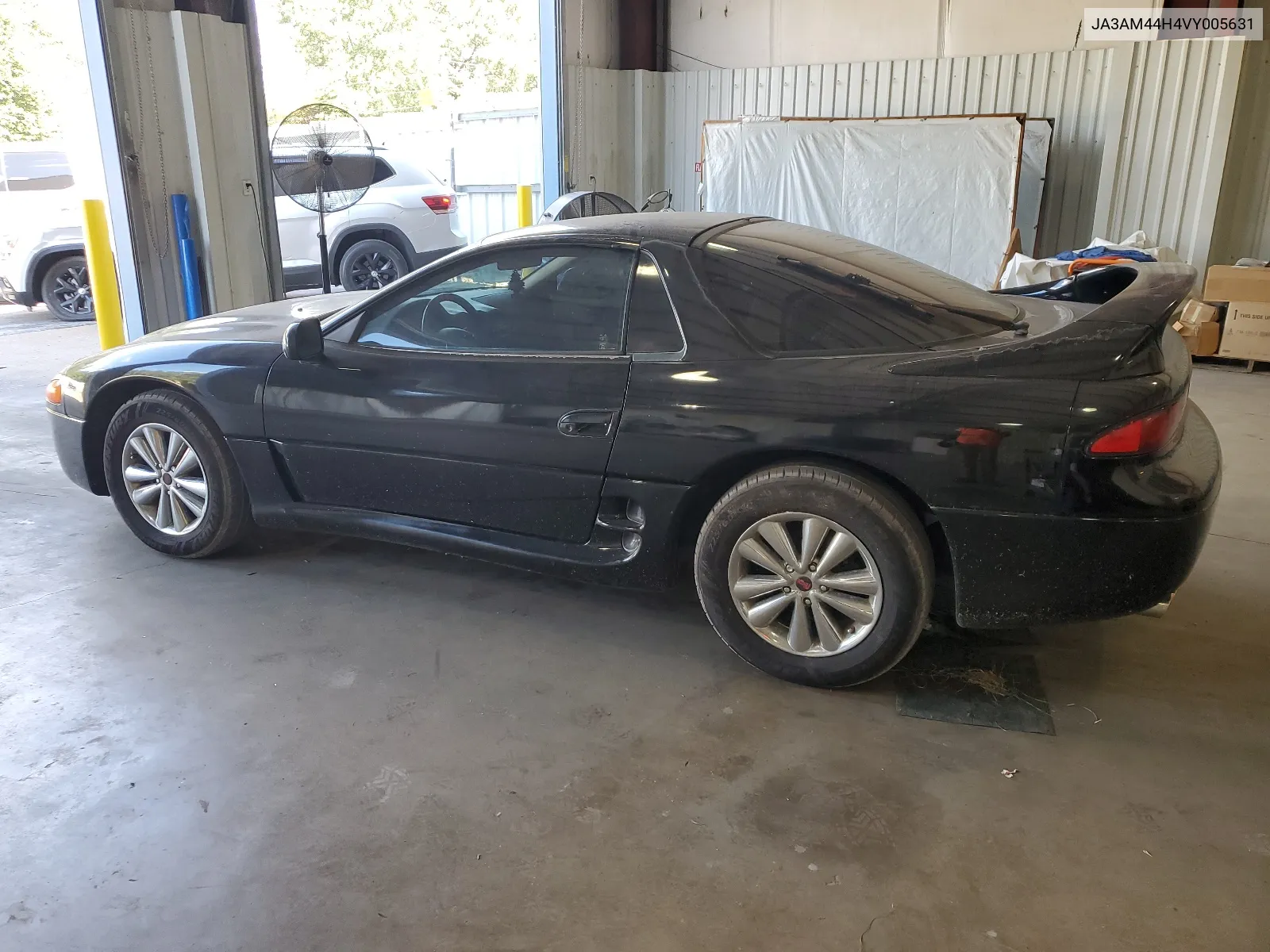 1997 Mitsubishi 3000 Gt VIN: JA3AM44H4VY005631 Lot: 67858174