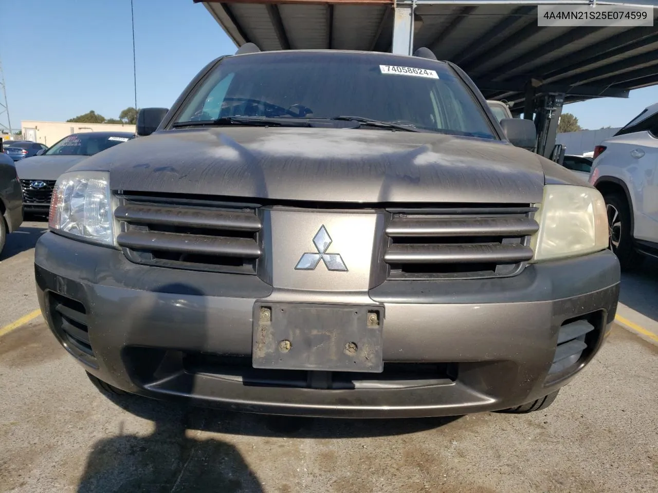 2005 Mitsubishi Endeavor Ls VIN: 4A4MN21S25E074599 Lot: 74058624