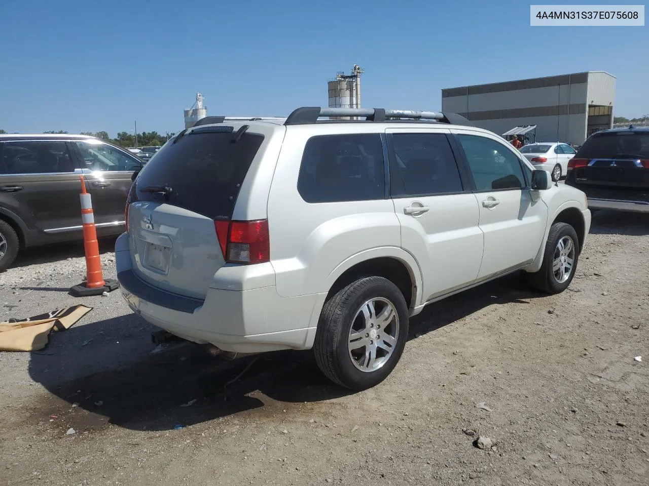 2007 Mitsubishi Endeavor Se VIN: 4A4MN31S37E075608 Lot: 70692024