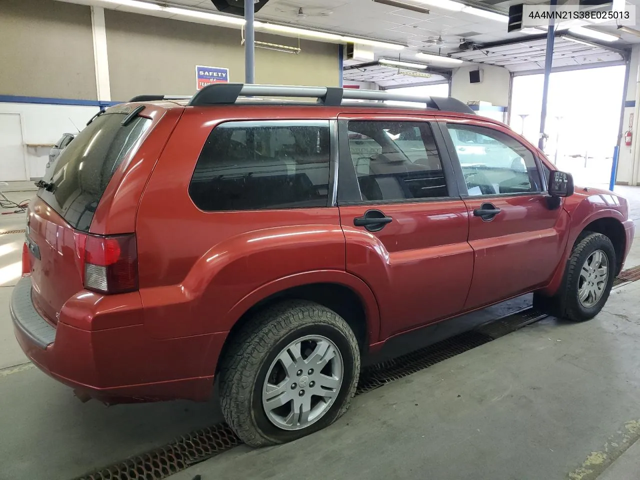 2008 Mitsubishi Endeavor Ls VIN: 4A4MN21S38E025013 Lot: 73274954