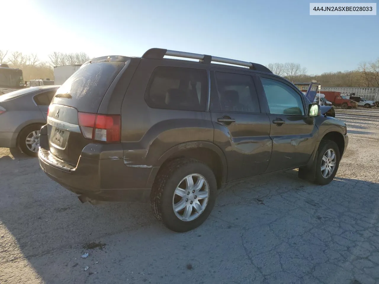 2011 Mitsubishi Endeavor Ls VIN: 4A4JN2ASXBE028033 Lot: 49750154