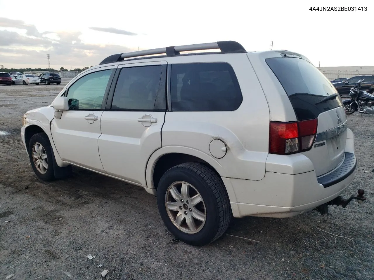 2011 Mitsubishi Endeavor Ls VIN: 4A4JN2AS2BE031413 Lot: 79132294