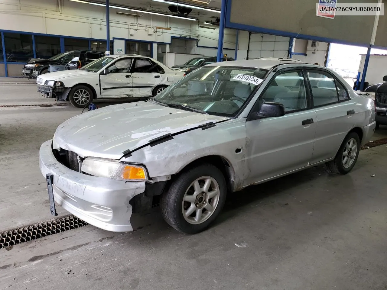 2000 Mitsubishi Mirage De VIN: JA3AY26C9YU060680 Lot: 67610754