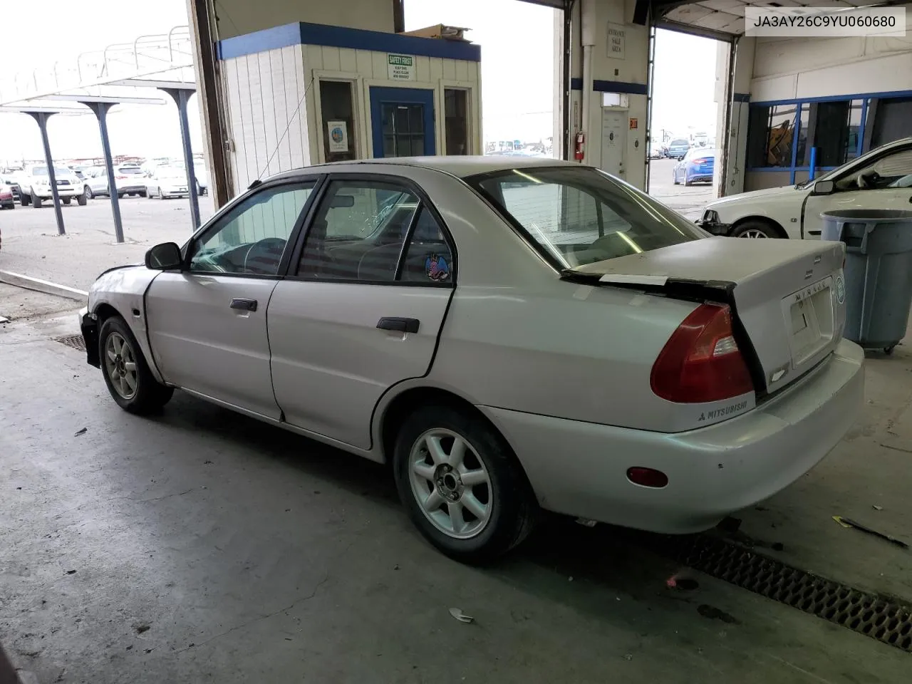 2000 Mitsubishi Mirage De VIN: JA3AY26C9YU060680 Lot: 67610754