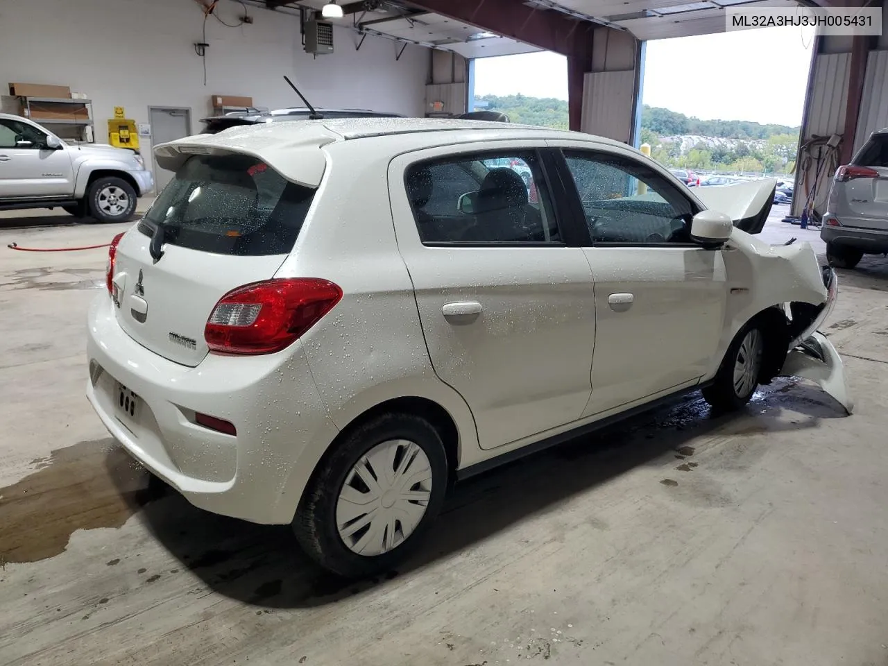 ML32A3HJ3JH005431 2018 Mitsubishi Mirage Es