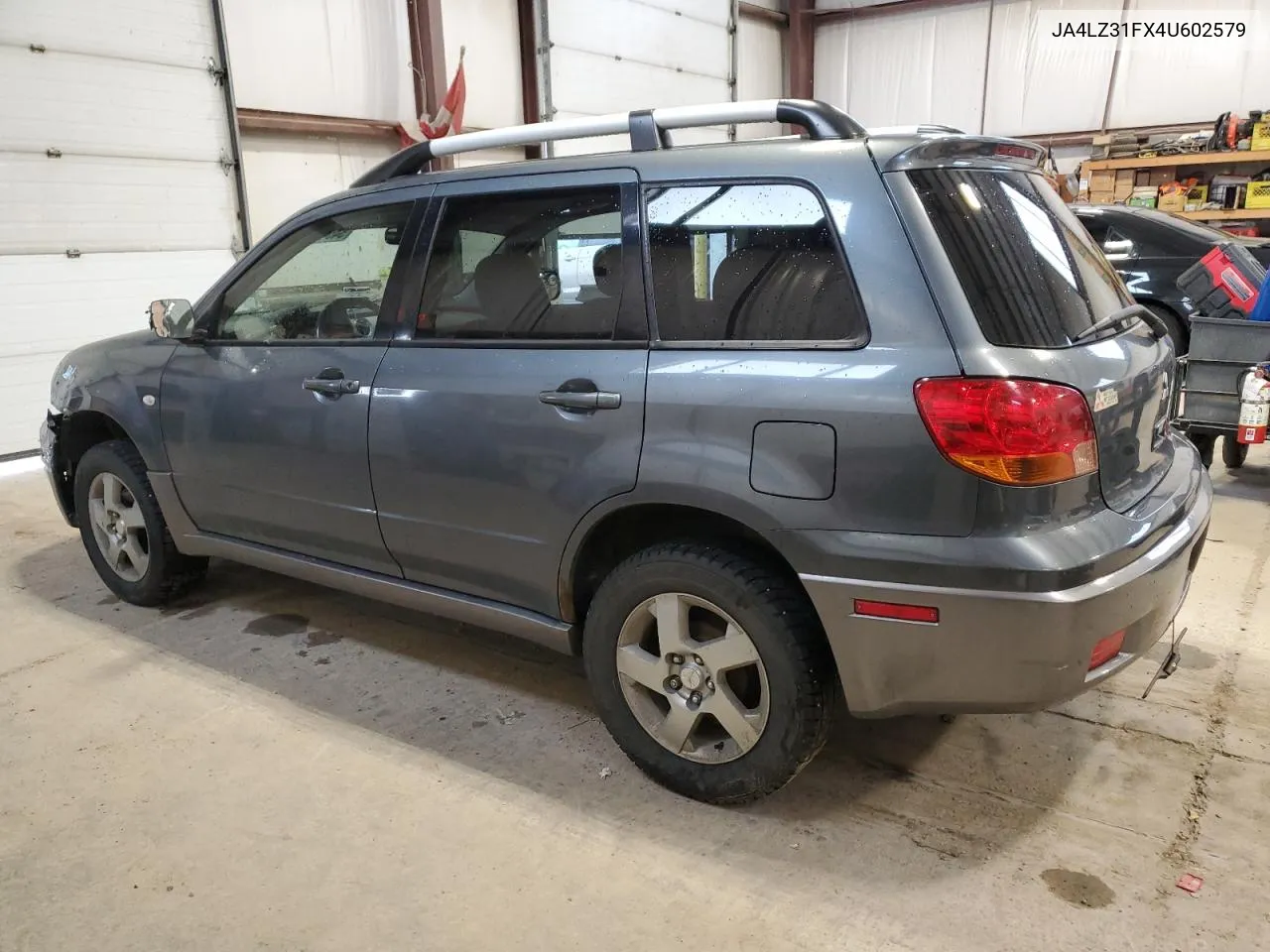 2004 Mitsubishi Outlander Ls VIN: JA4LZ31FX4U602579 Lot: 54041724