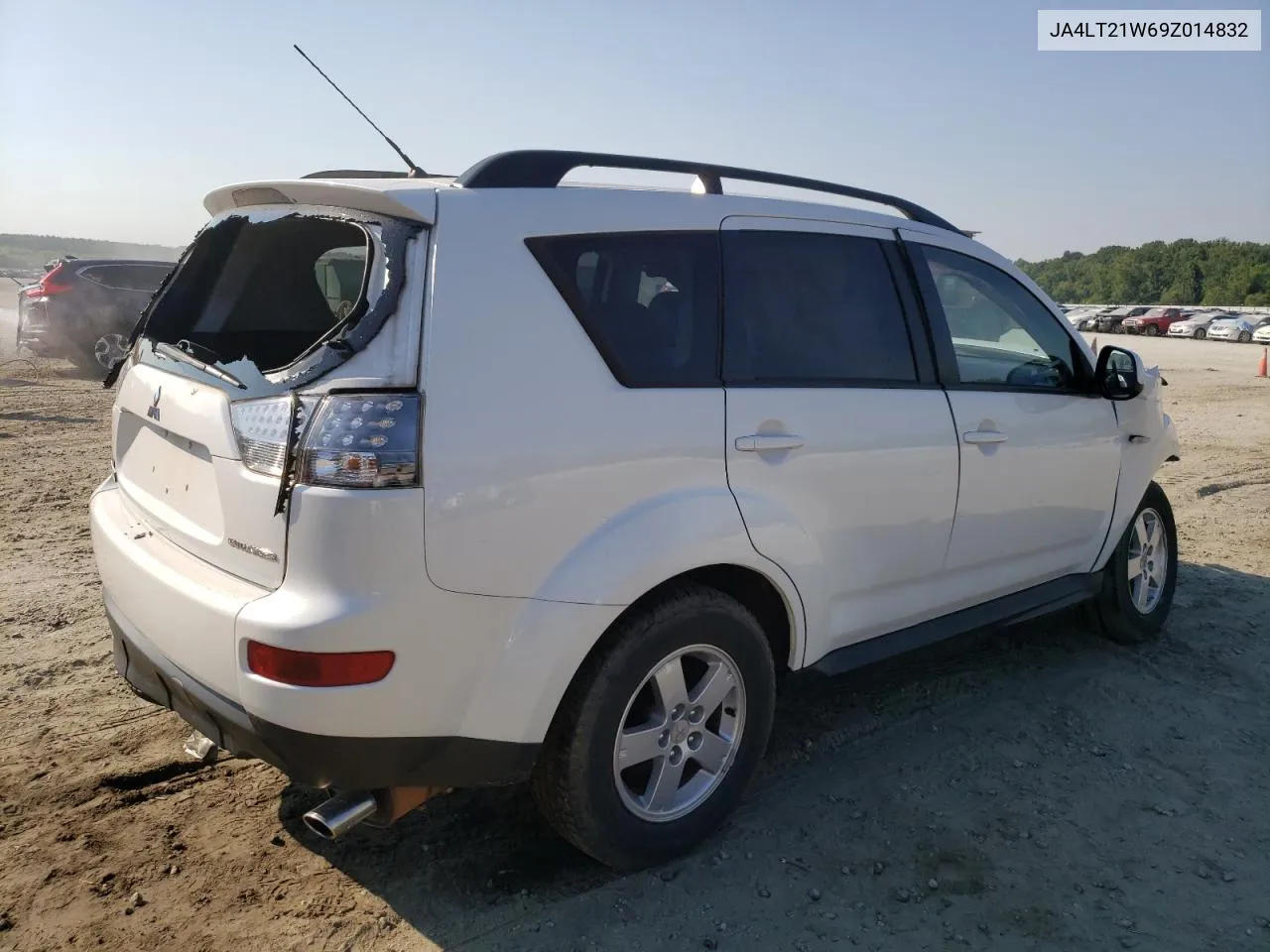 2009 Mitsubishi Outlander Es VIN: JA4LT21W69Z014832 Lot: 59051554