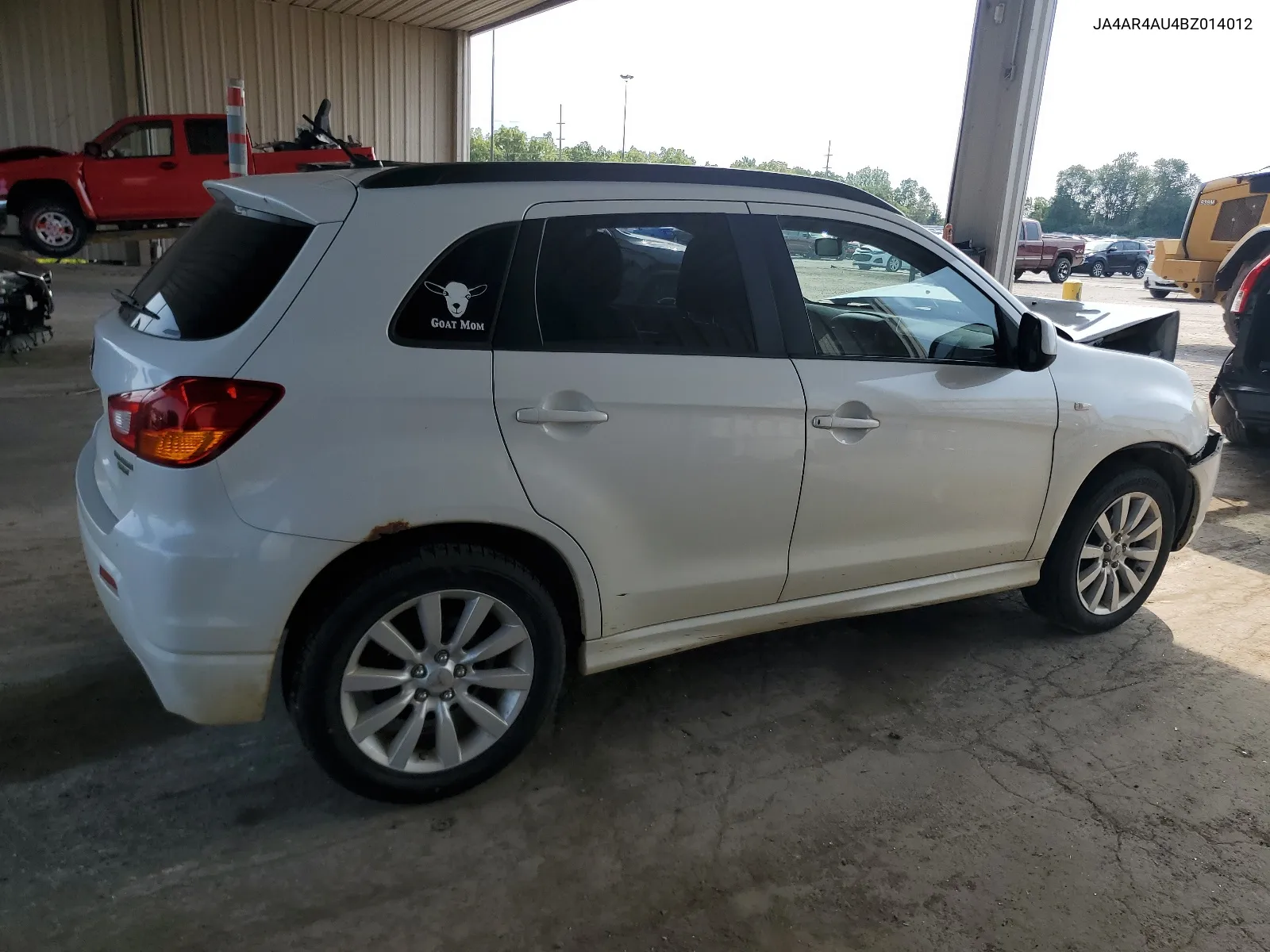 JA4AR4AU4BZ014012 2011 Mitsubishi Outlander Sport Se