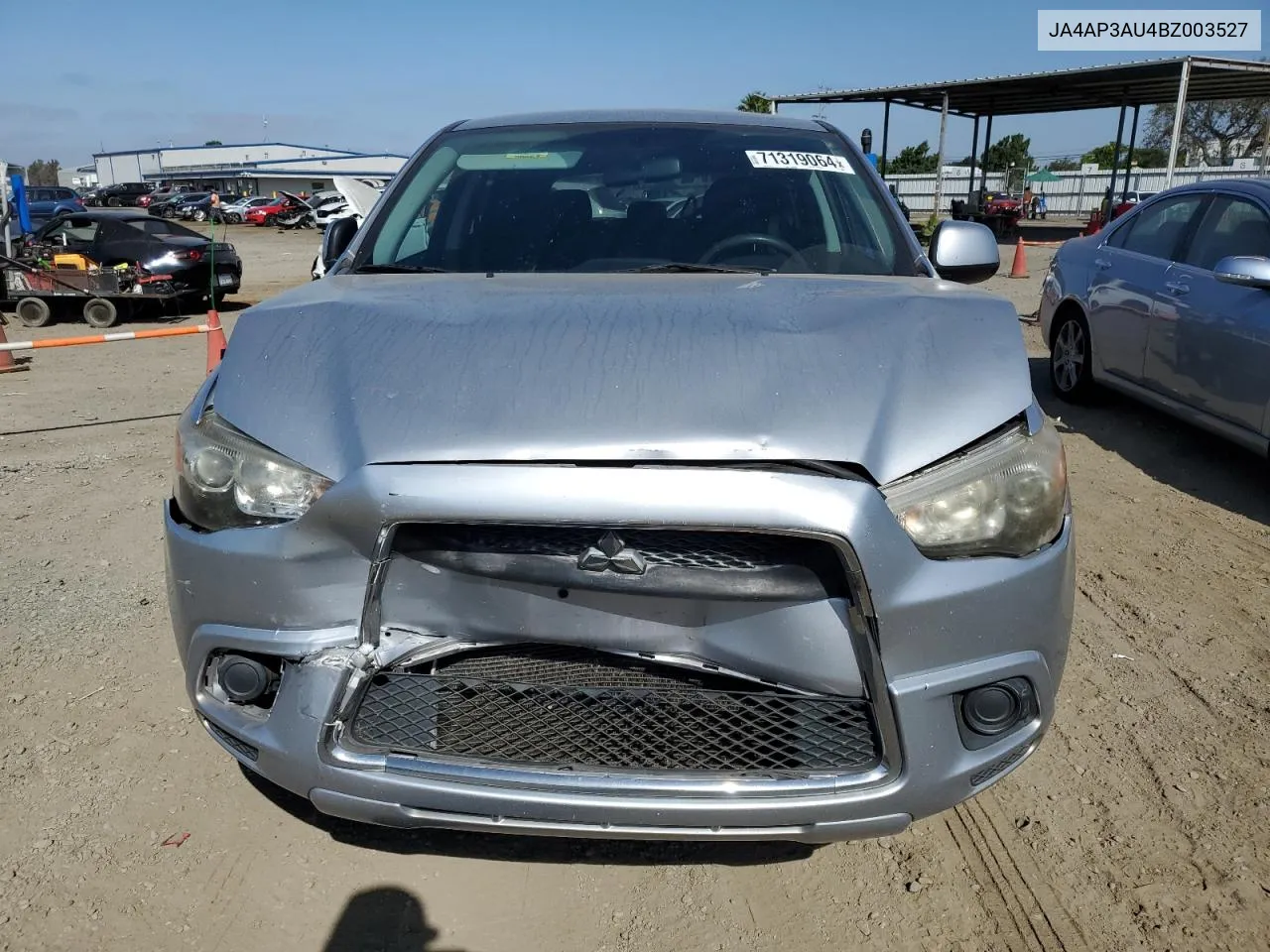 JA4AP3AU4BZ003527 2011 Mitsubishi Outlander Sport Es