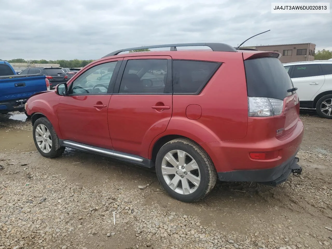 JA4JT3AW6DU020813 2013 Mitsubishi Outlander Se