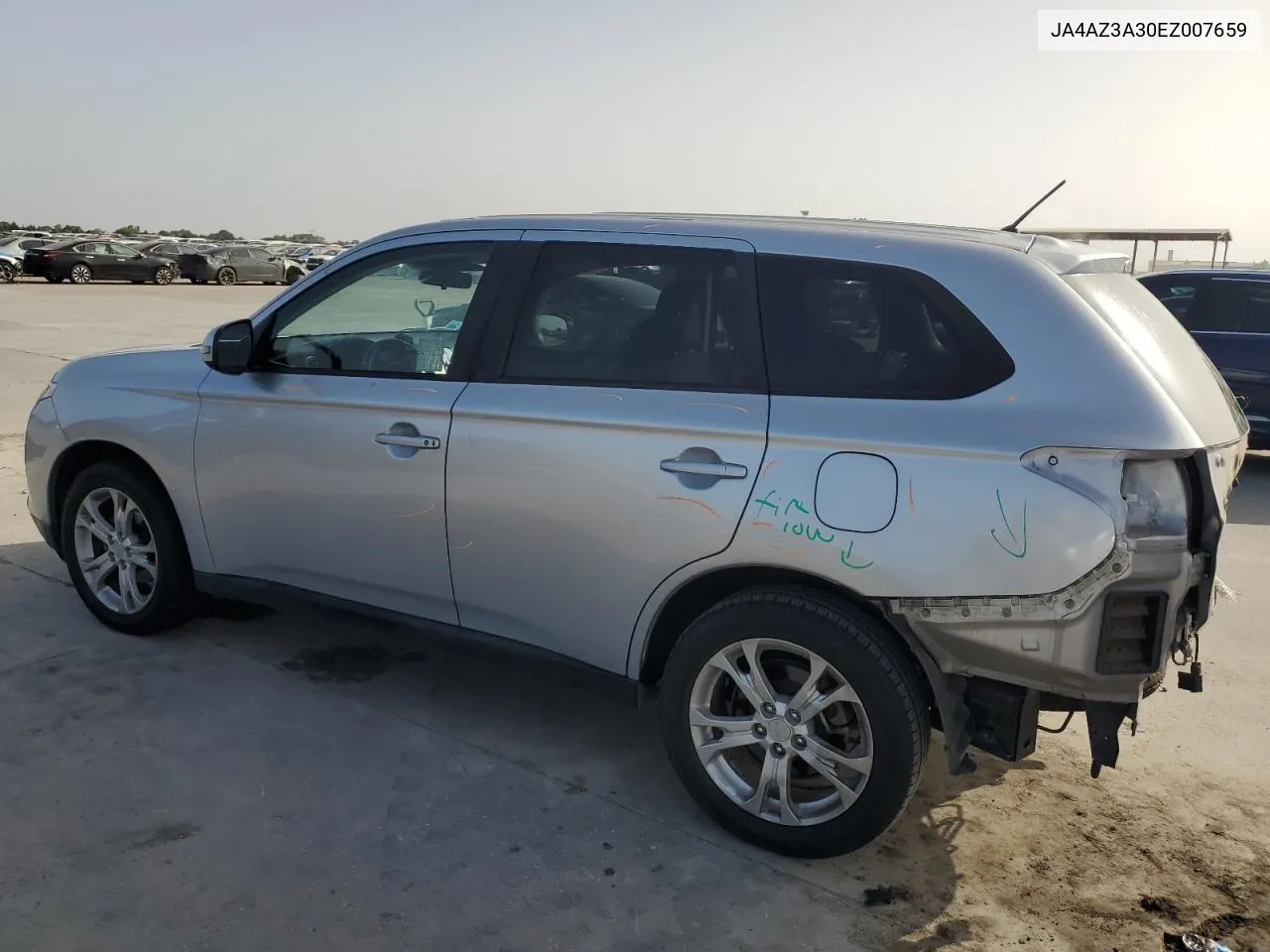 JA4AZ3A30EZ007659 2014 Mitsubishi Outlander Se