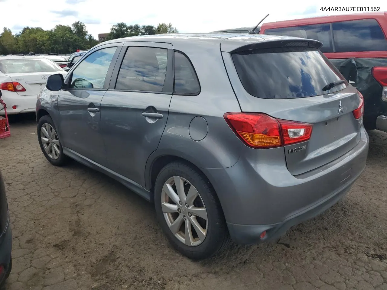 2014 Mitsubishi Outlander Sport Es VIN: 4A4AR3AU7EE011562 Lot: 73293174