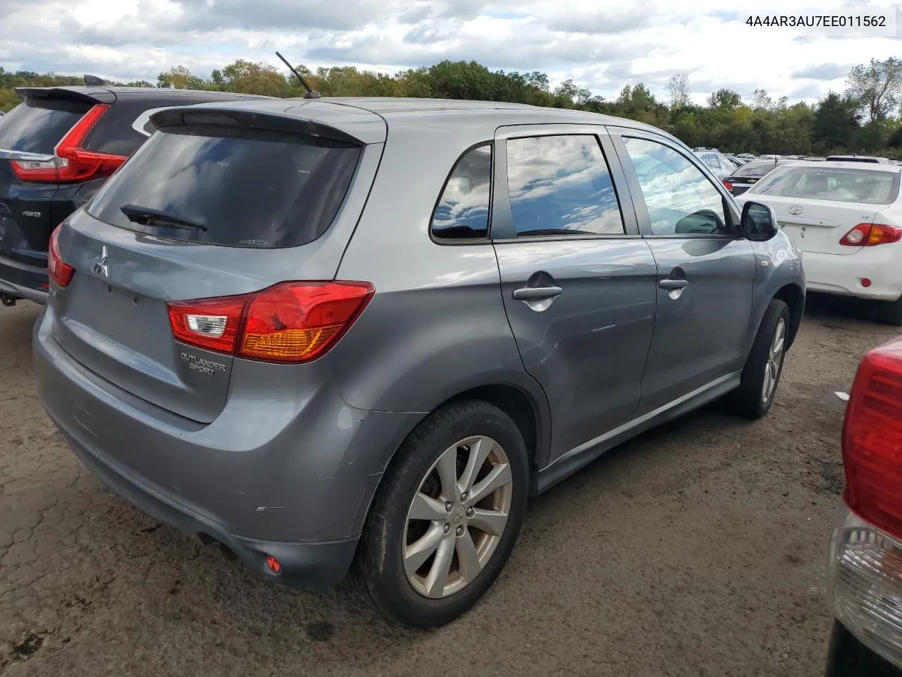 2014 Mitsubishi Outlander Sport Es VIN: 4A4AR3AU7EE011562 Lot: 73293174