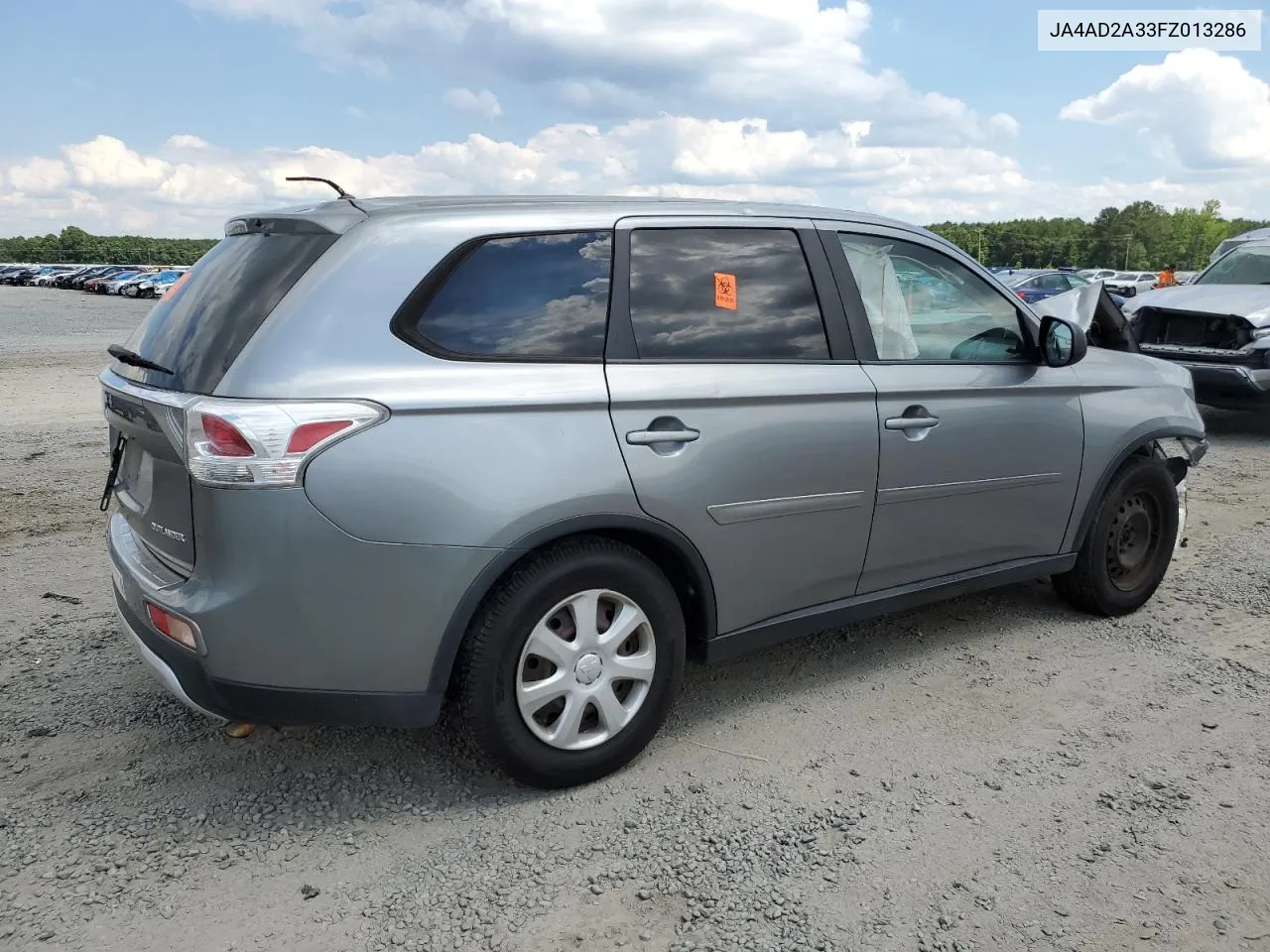 JA4AD2A33FZ013286 2015 Mitsubishi Outlander Es