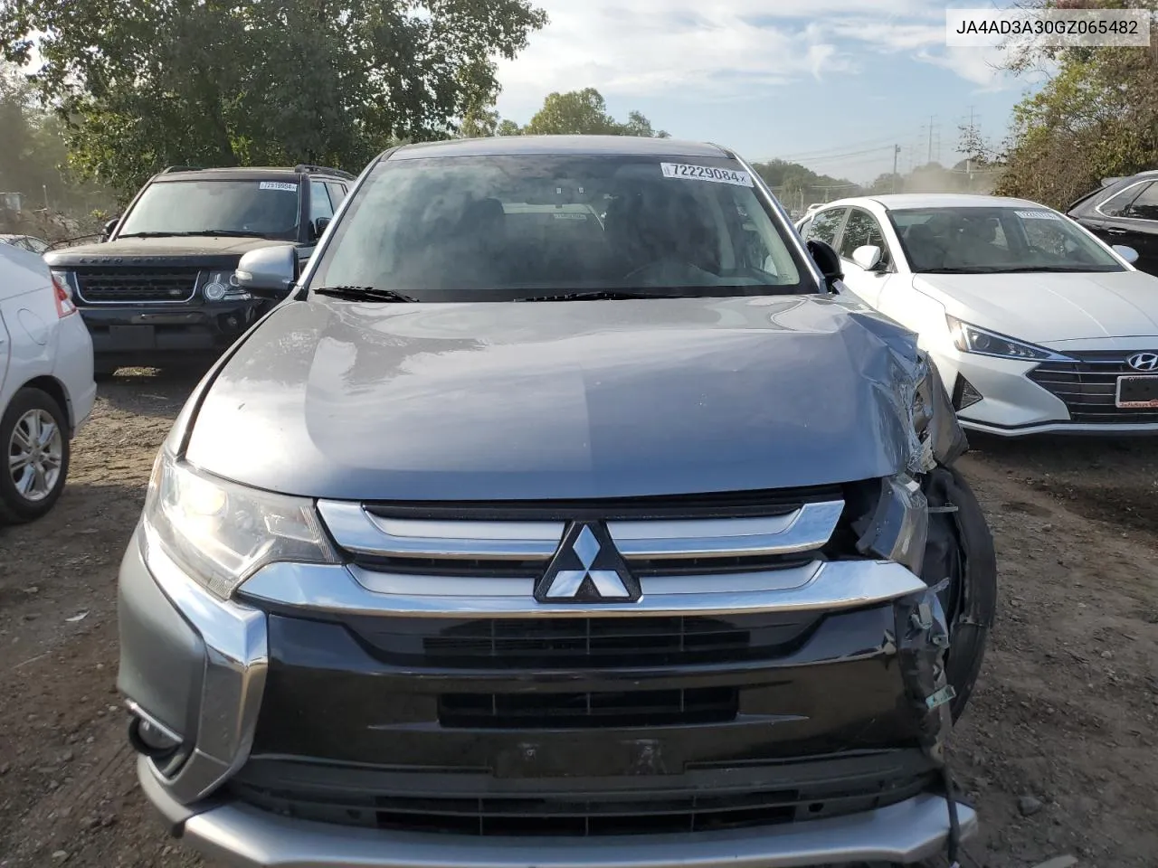 JA4AD3A30GZ065482 2016 Mitsubishi Outlander Se