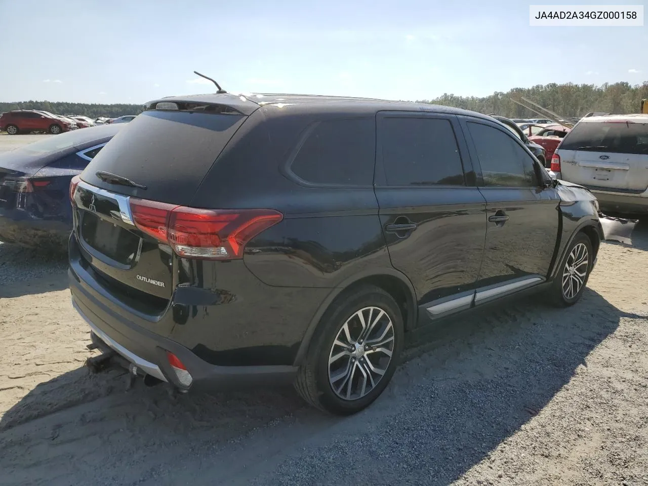 JA4AD2A34GZ000158 2016 Mitsubishi Outlander Es