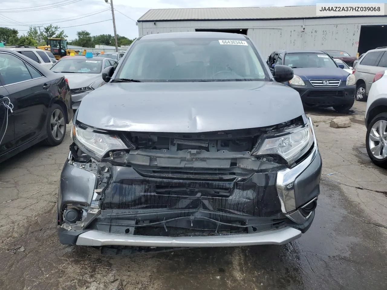 JA4AZ2A37HZ039068 2017 Mitsubishi Outlander Es