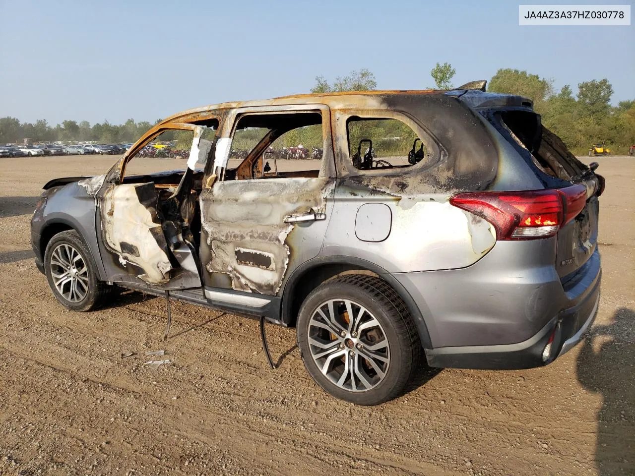 JA4AZ3A37HZ030778 2017 Mitsubishi Outlander Se