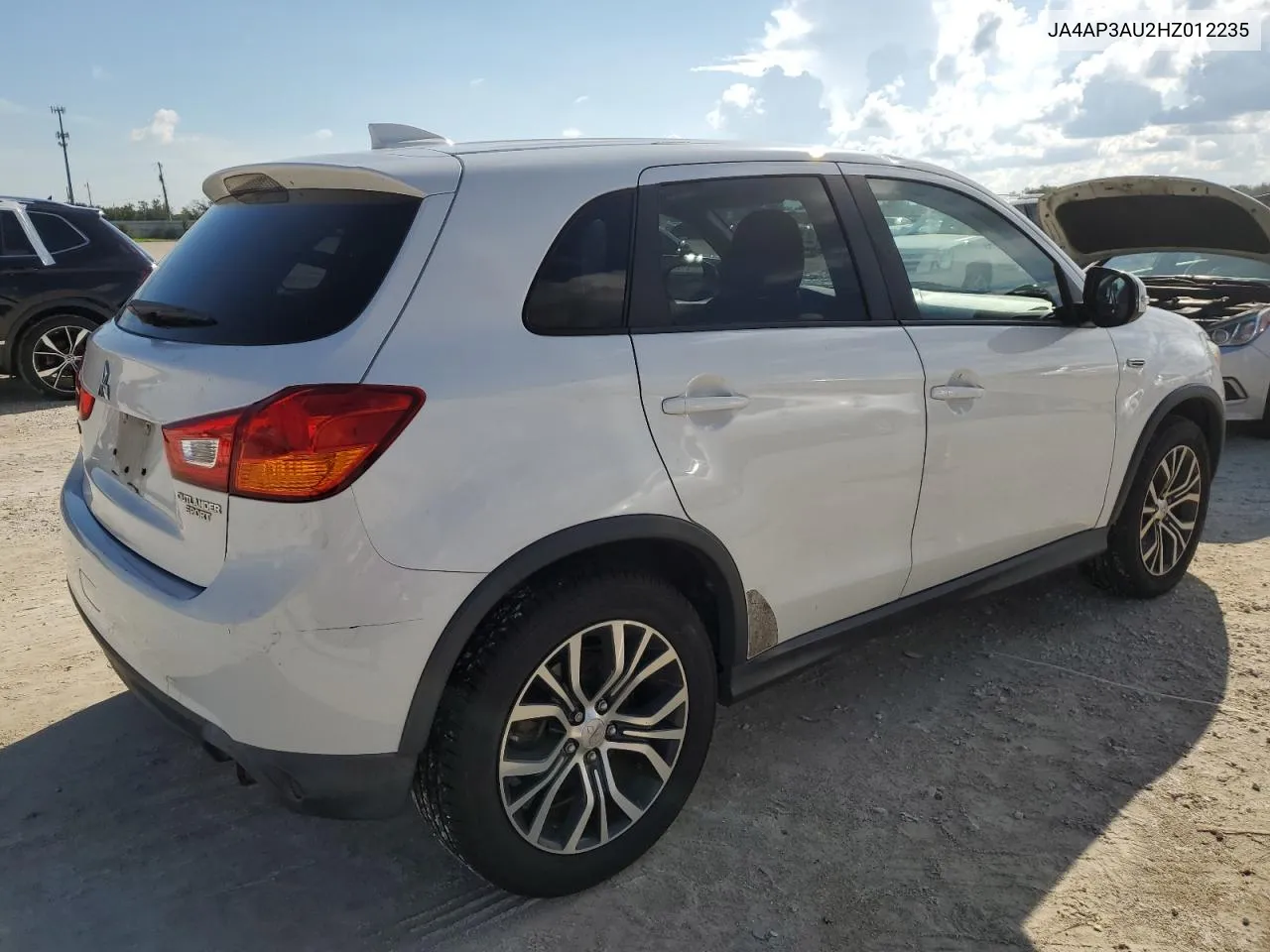 JA4AP3AU2HZ012235 2017 Mitsubishi Outlander Sport Es