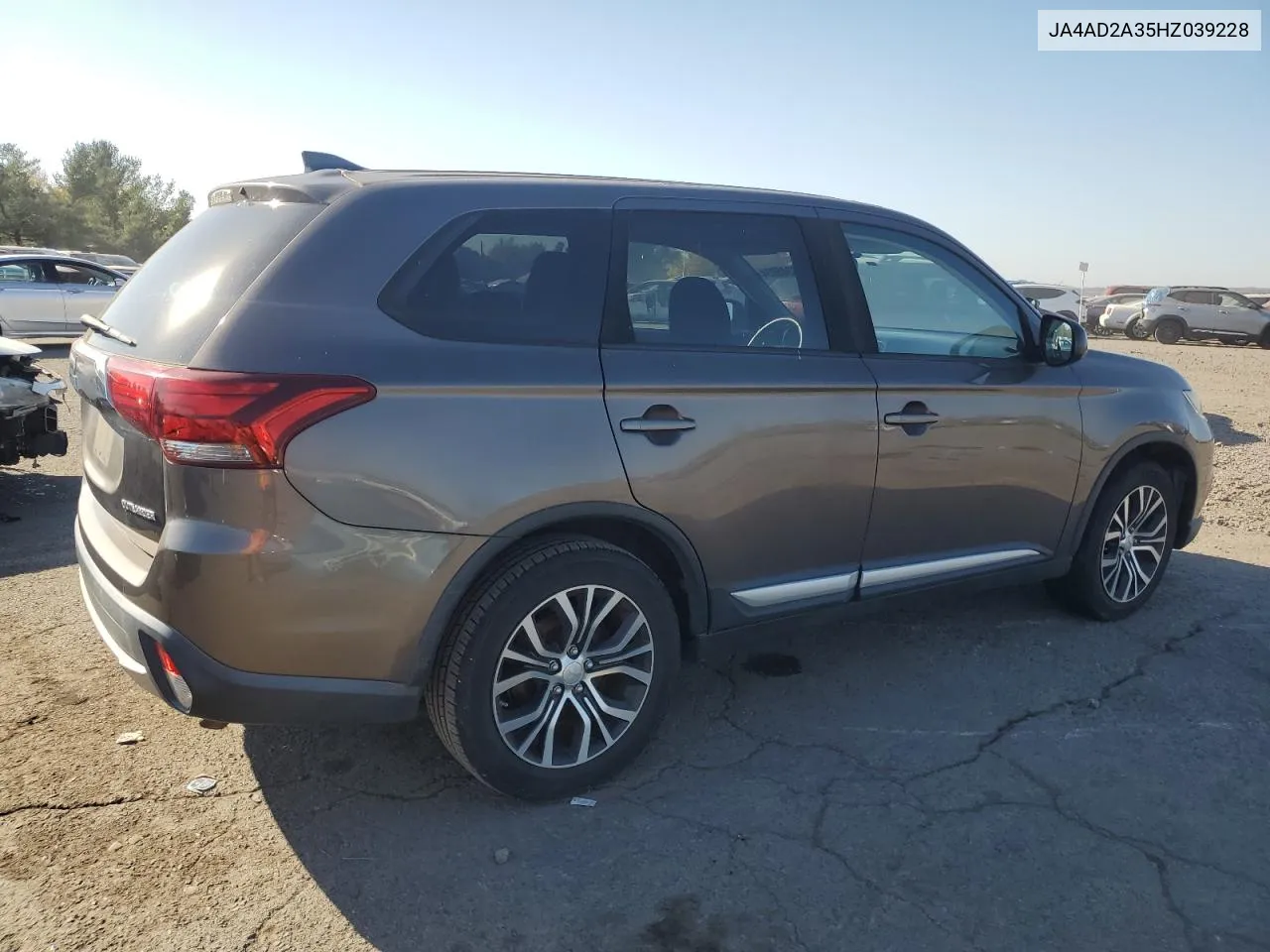 2017 Mitsubishi Outlander Es VIN: JA4AD2A35HZ039228 Lot: 76345004