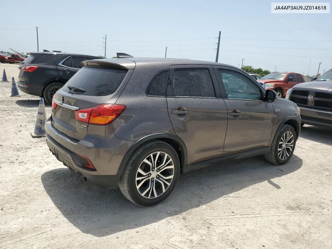 2018 Mitsubishi Outlander Sport Es VIN: JA4AP3AU9JZ014618 Lot: 64320554