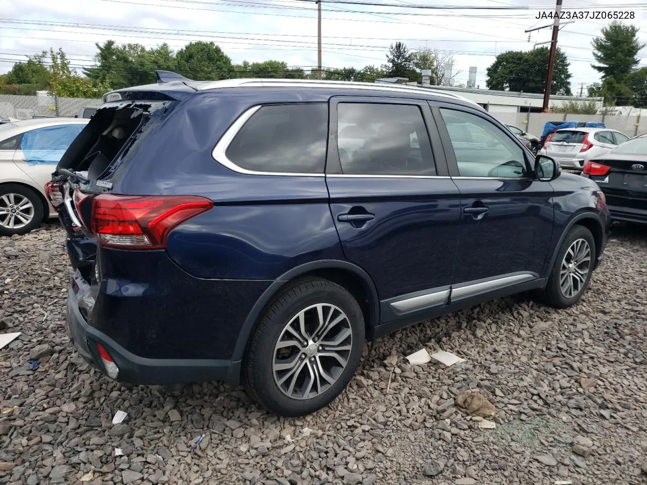 2018 Mitsubishi Outlander Se VIN: JA4AZ3A37JZ065228 Lot: 69308664