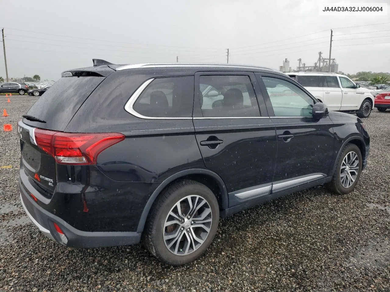 JA4AD3A32JJ006004 2018 Mitsubishi Outlander Se