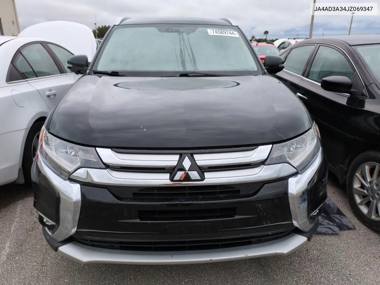 JA4AD3A34JZ069347 2018 Mitsubishi Outlander Se