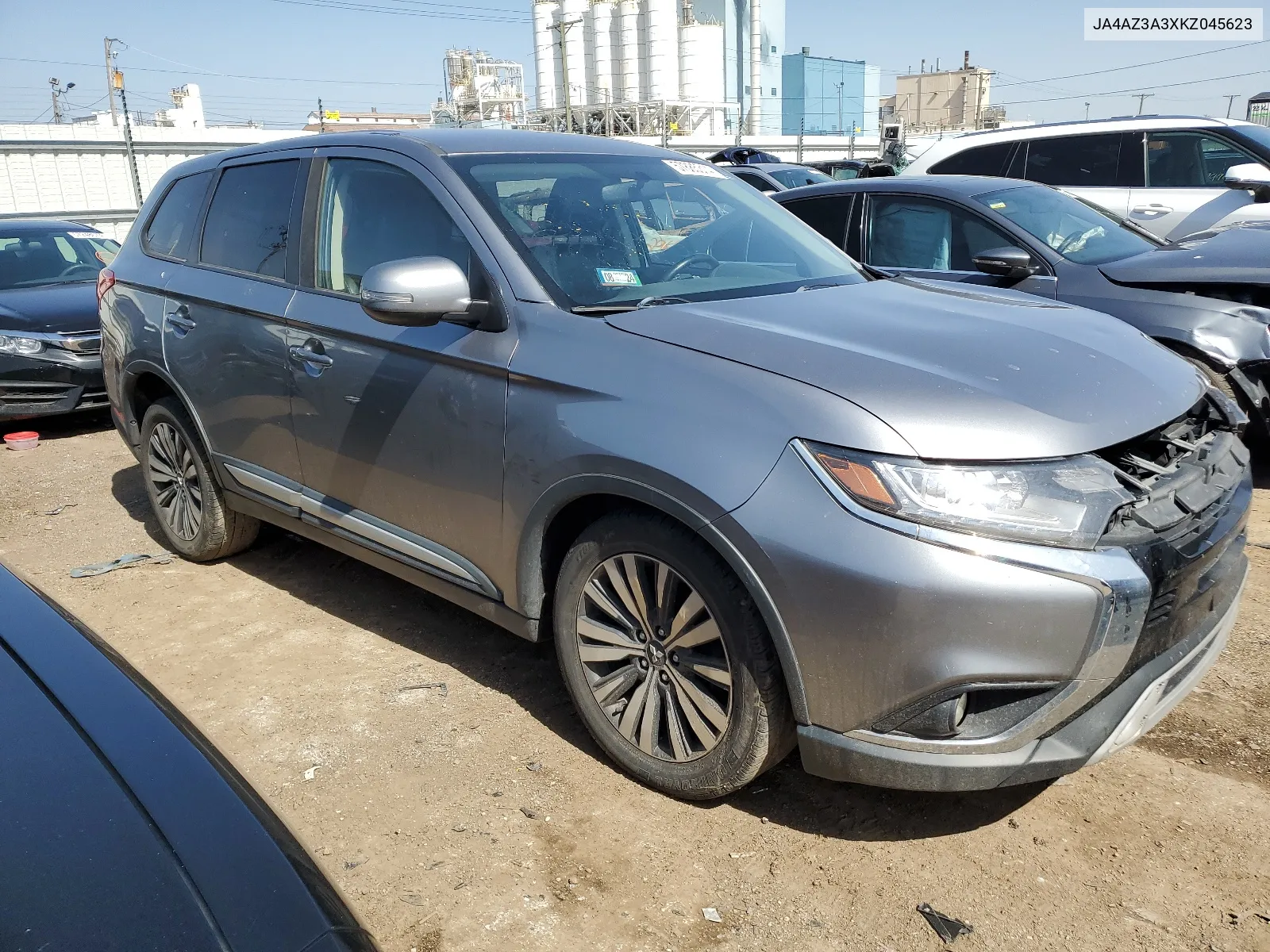 JA4AZ3A3XKZ045623 2019 Mitsubishi Outlander Se