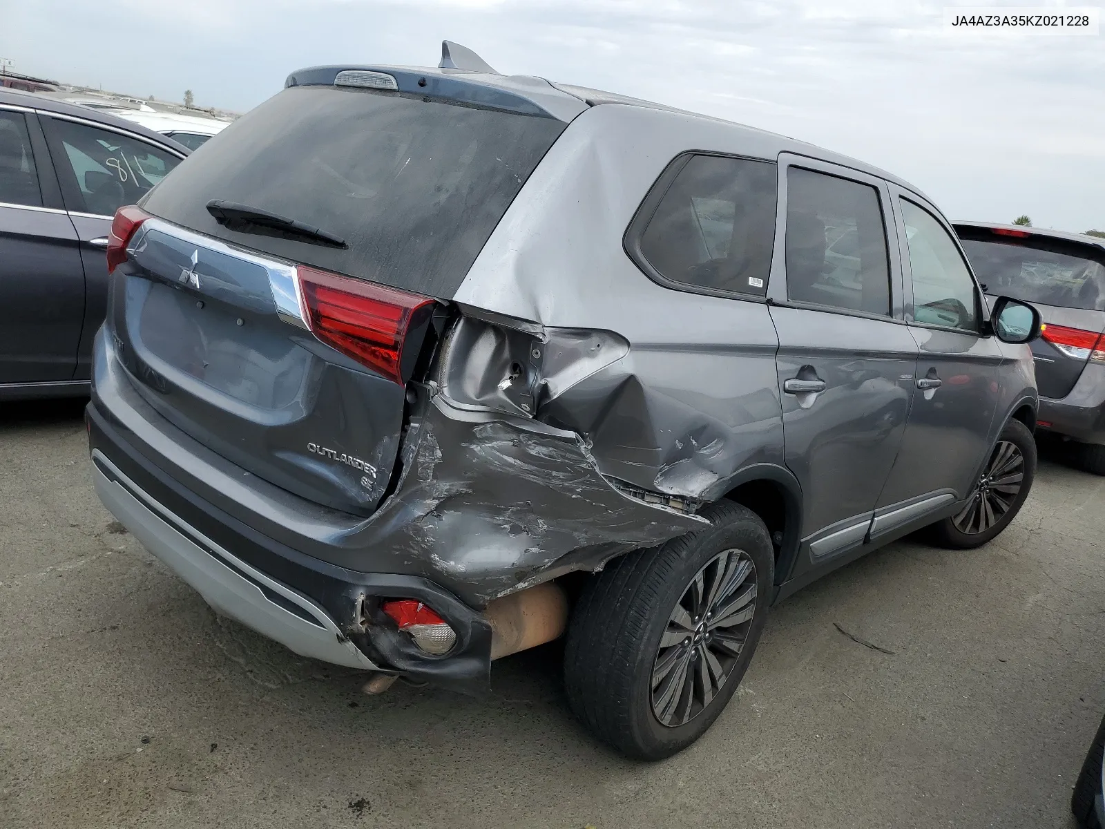 2019 Mitsubishi Outlander Se VIN: JA4AZ3A35KZ021228 Lot: 65839674