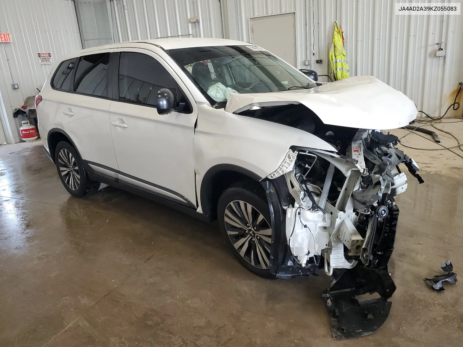 2019 Mitsubishi Outlander Es VIN: JA4AD2A39KZ055083 Lot: 66406934