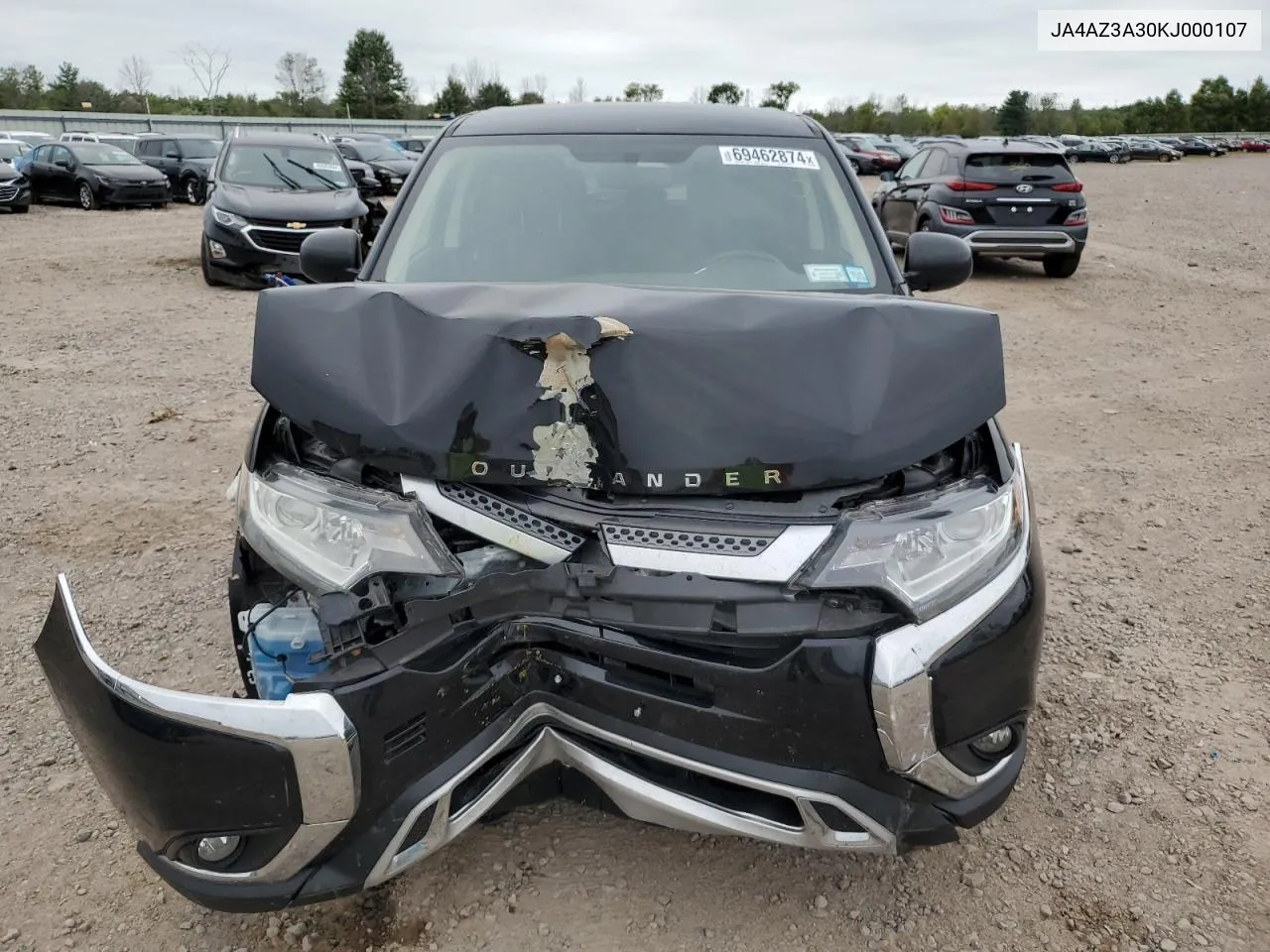 JA4AZ3A30KJ000107 2019 Mitsubishi Outlander Se