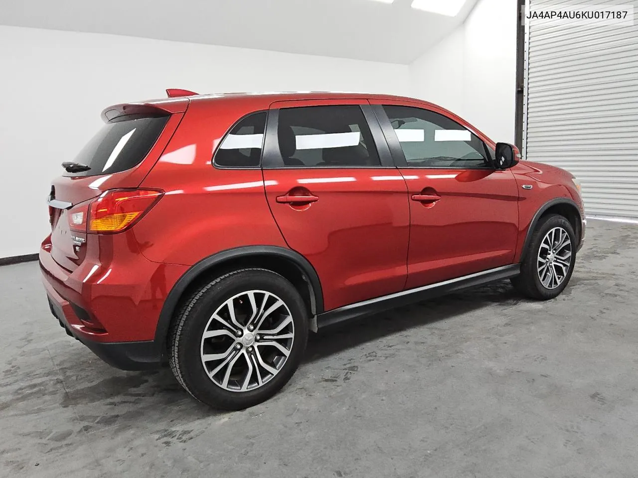 JA4AP4AU6KU017187 2019 Mitsubishi Outlander Sport Se