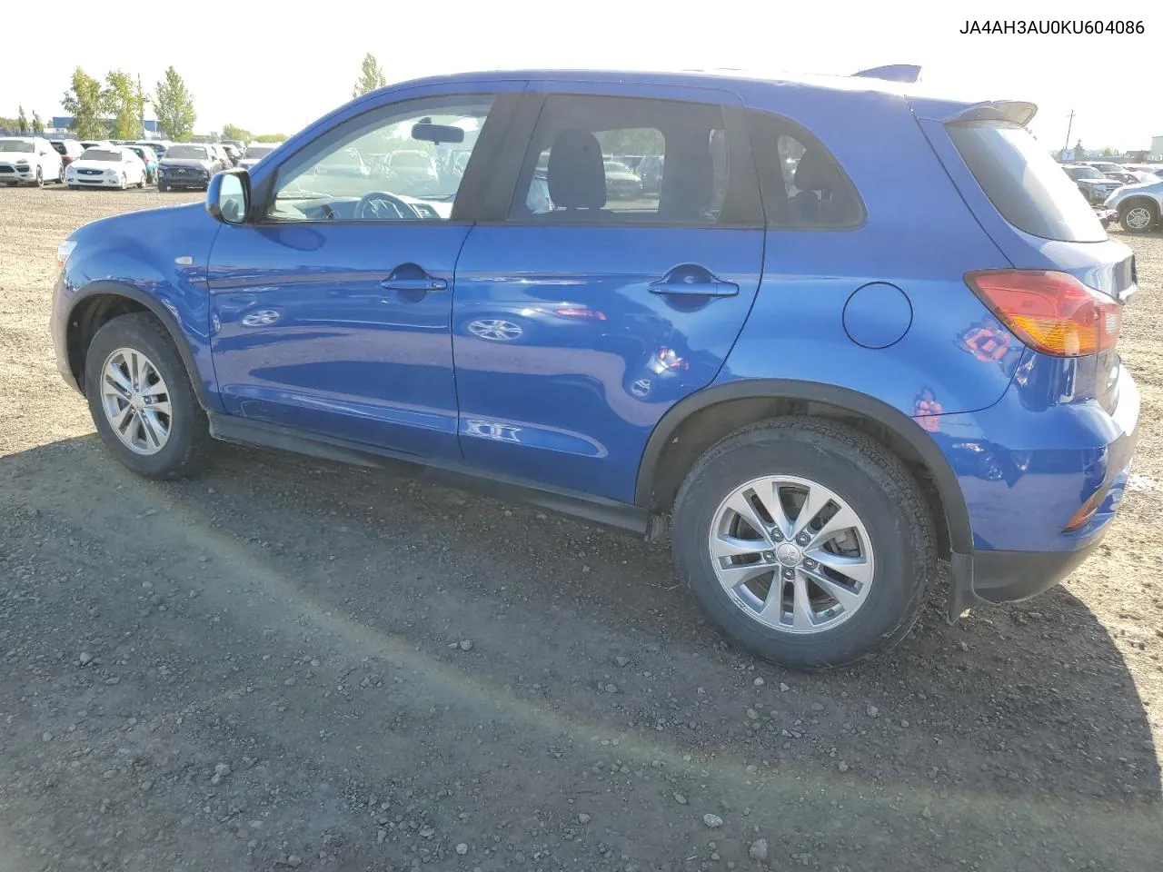 JA4AH3AU0KU604086 2019 Mitsubishi Rvr Se