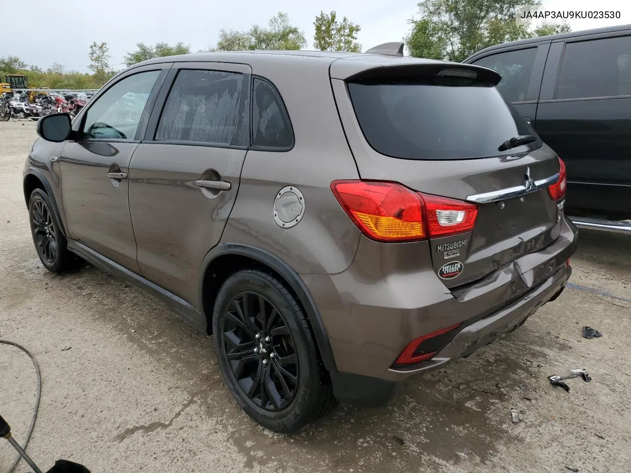 JA4AP3AU9KU023530 2019 Mitsubishi Outlander Sport Es