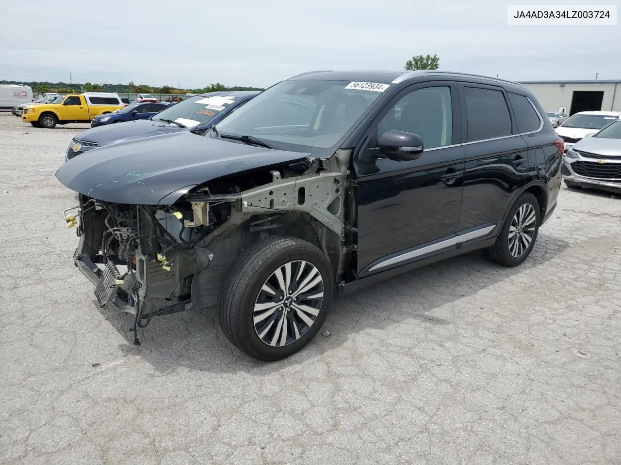 JA4AD3A34LZ003724 2020 Mitsubishi Outlander Se