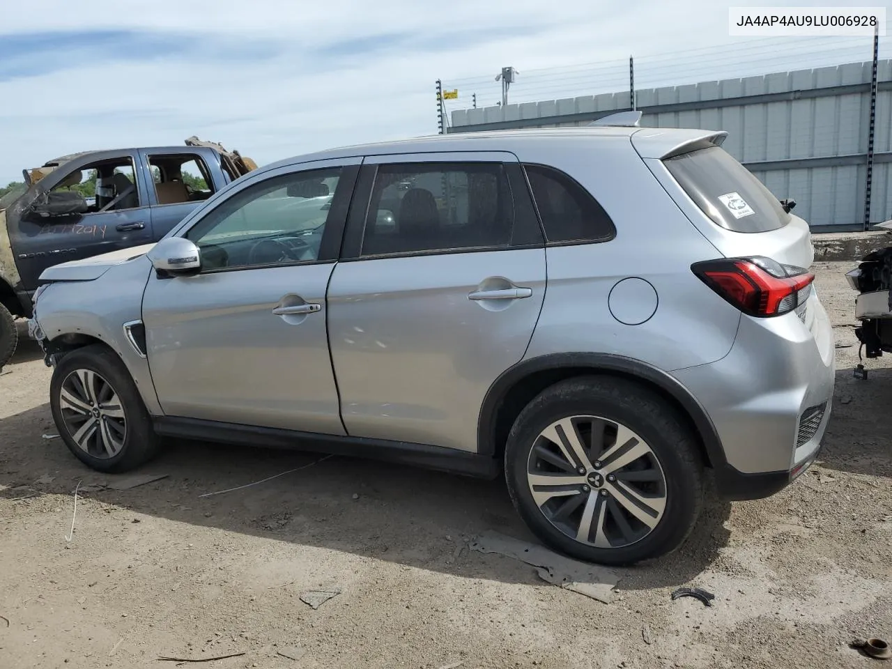 JA4AP4AU9LU006928 2020 Mitsubishi Outlander Sport Se