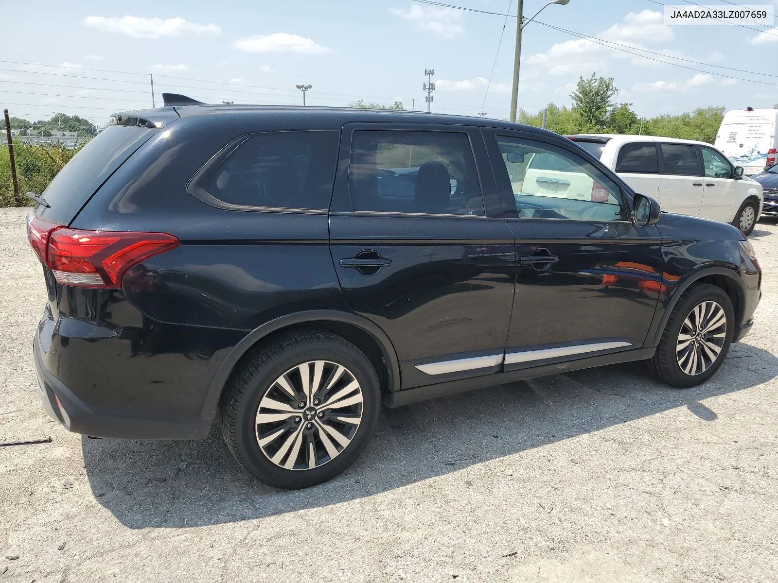 JA4AD2A33LZ007659 2020 Mitsubishi Outlander Es