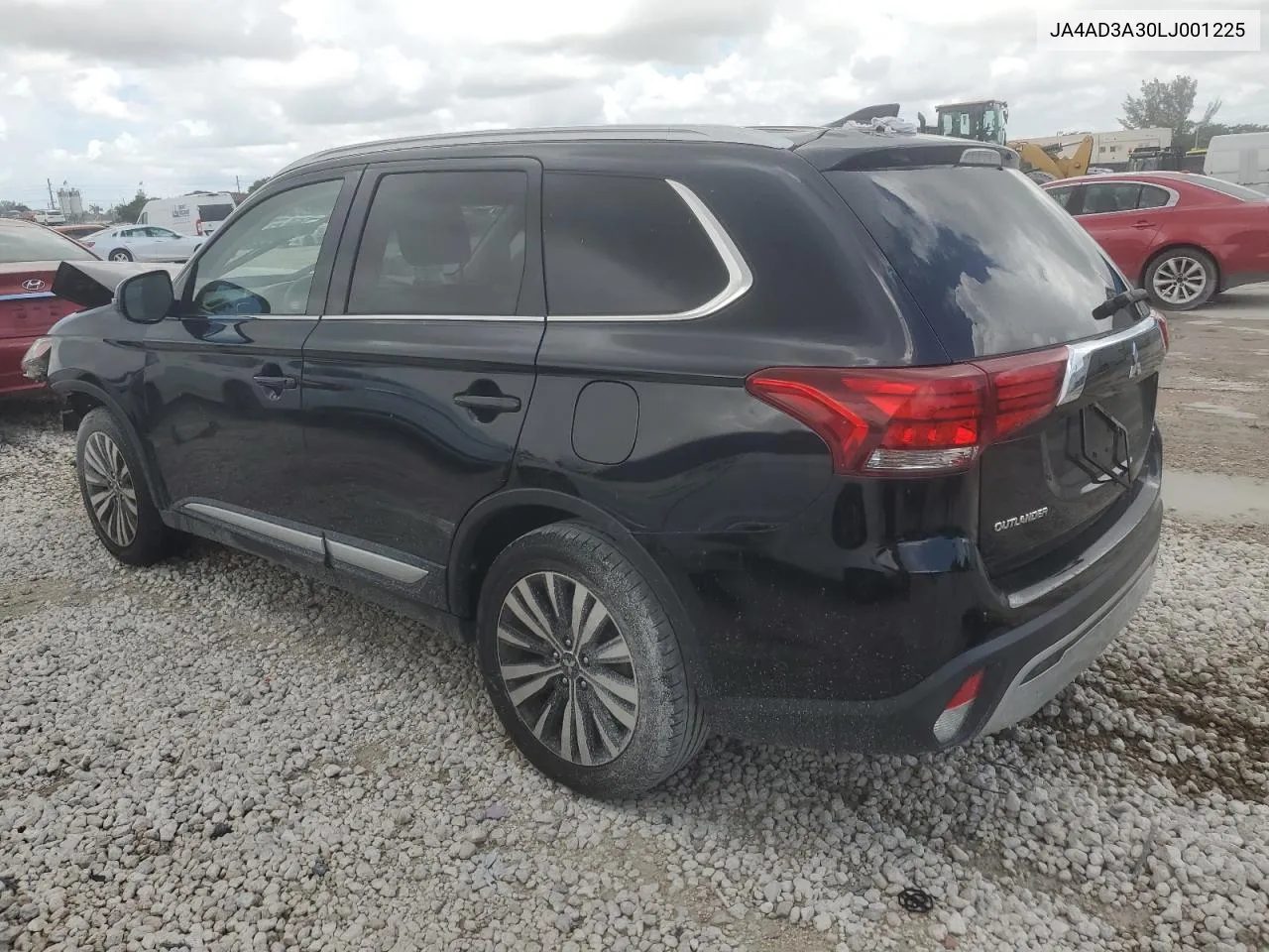 JA4AD3A30LJ001225 2020 Mitsubishi Outlander Se