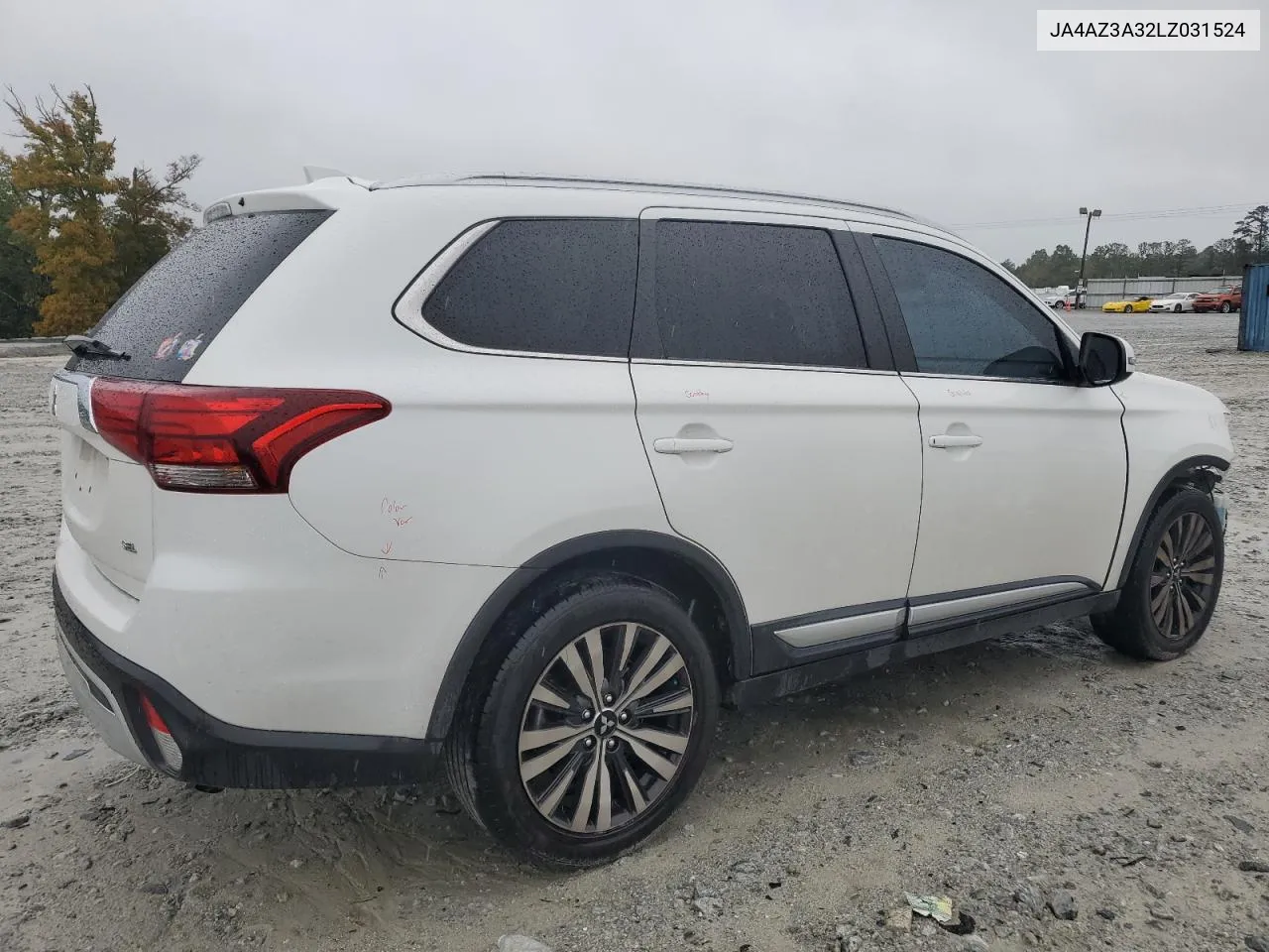 JA4AZ3A32LZ031524 2020 Mitsubishi Outlander Se