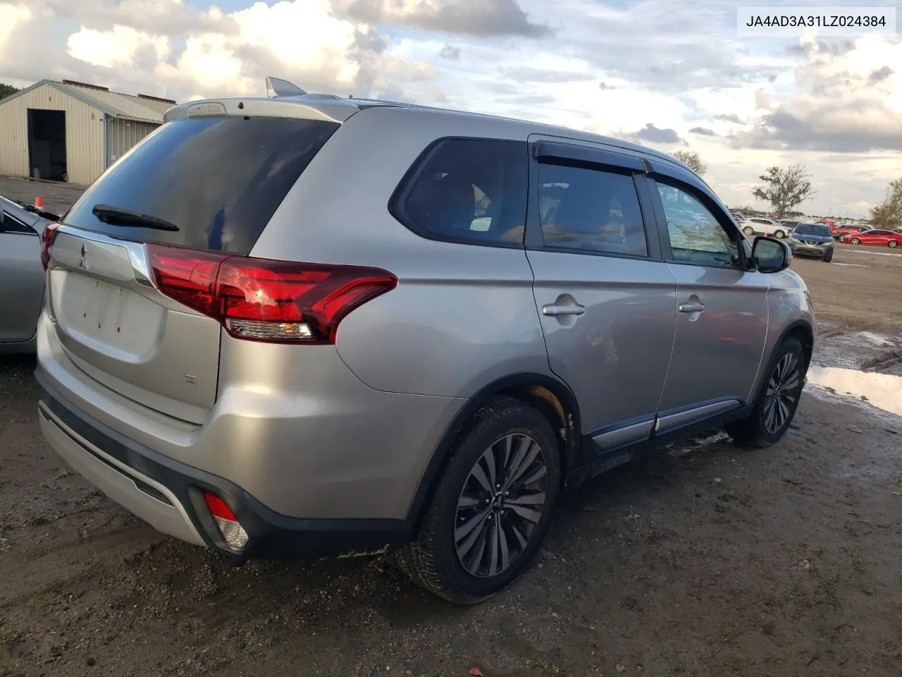 JA4AD3A31LZ024384 2020 Mitsubishi Outlander Se