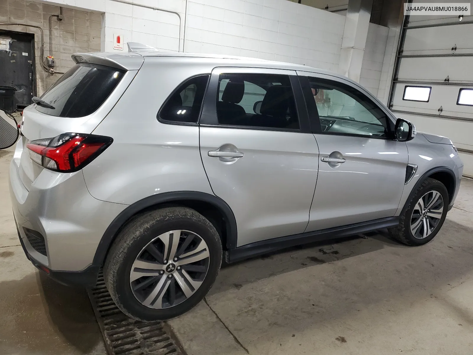 JA4APVAU8MU018866 2021 Mitsubishi Outlander Sport Se