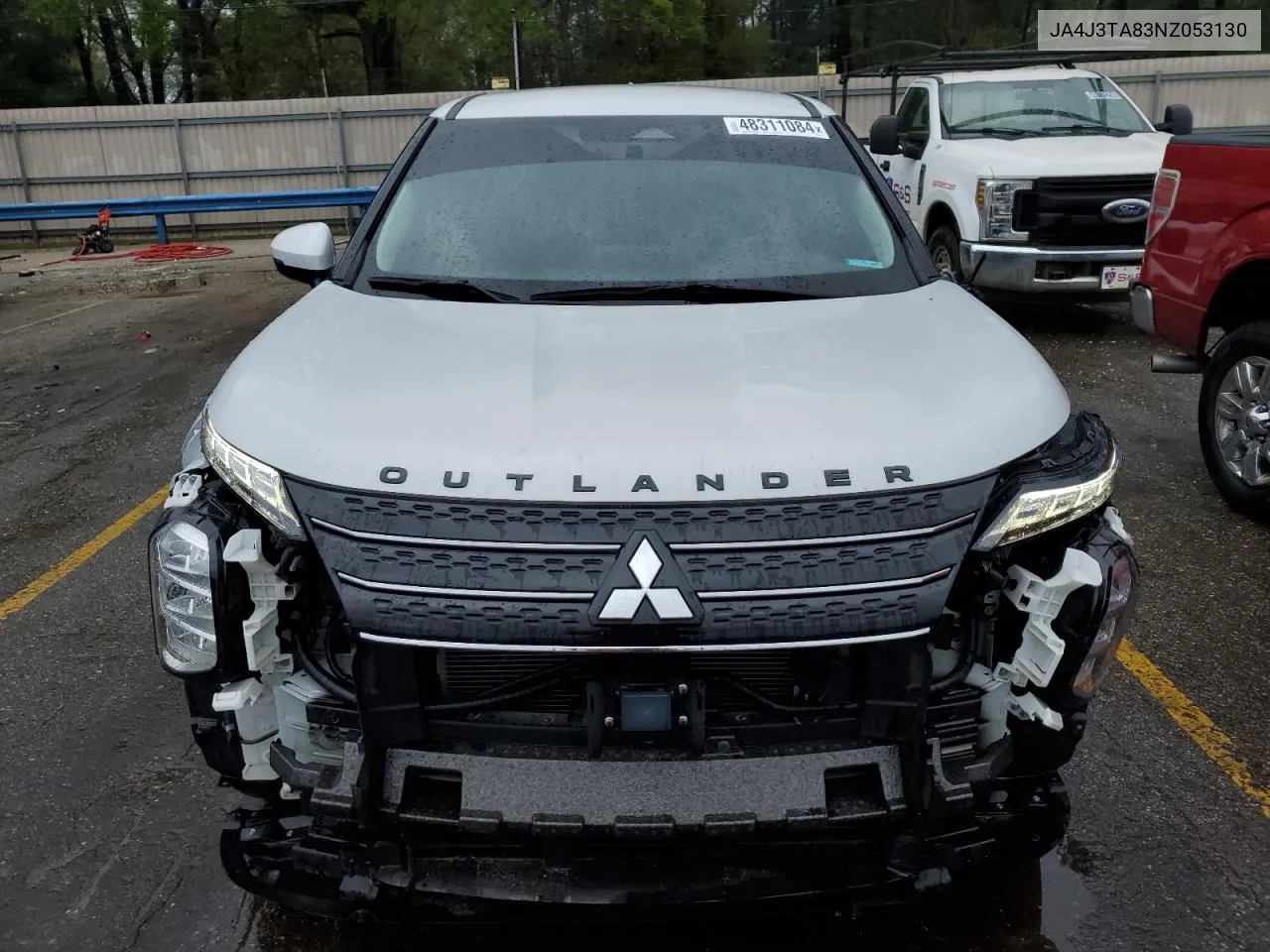 JA4J3TA83NZ053130 2022 Mitsubishi Outlander Es